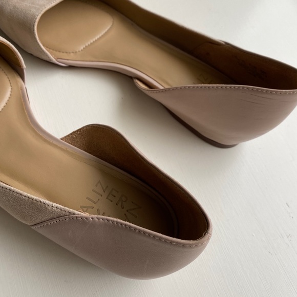 Naturalizer Suede Leather Flat - Picture 9 of 11